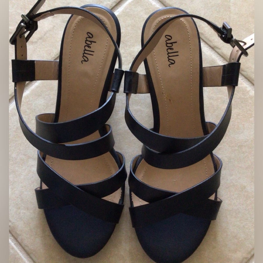 Abella Tadonna Women's Navy Strappy Sandals